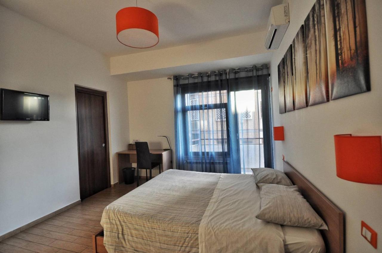 Alojamento de Acomodação e Pequeno-almoço Eurooms B&B Roma