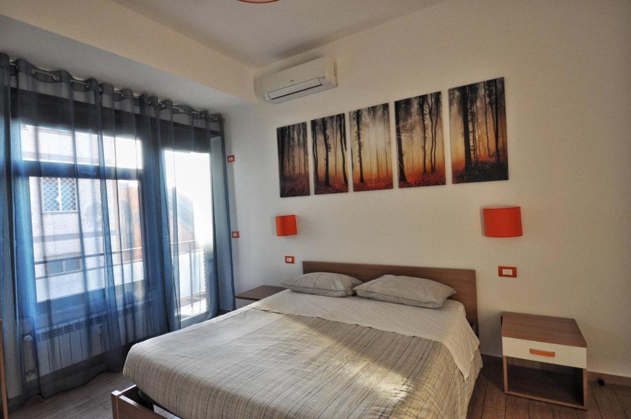 Acomodação com café da manhã  Eurooms B&B Roma