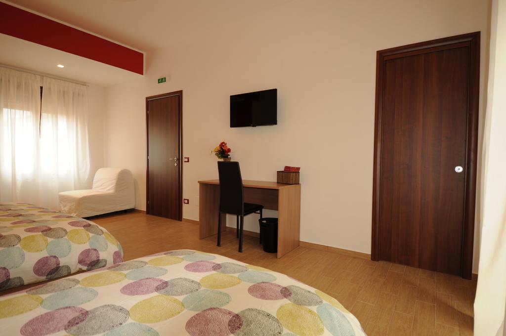 Acomodação com café da manhã  Eurooms B&B Roma