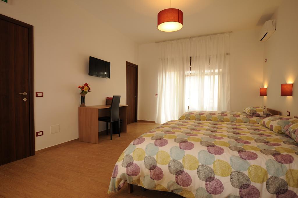 Acomodação com café da manhã  Eurooms B&B Roma