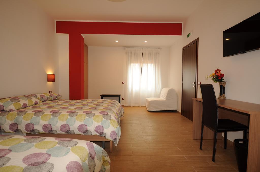 Acomodação com café da manhã  Eurooms B&B